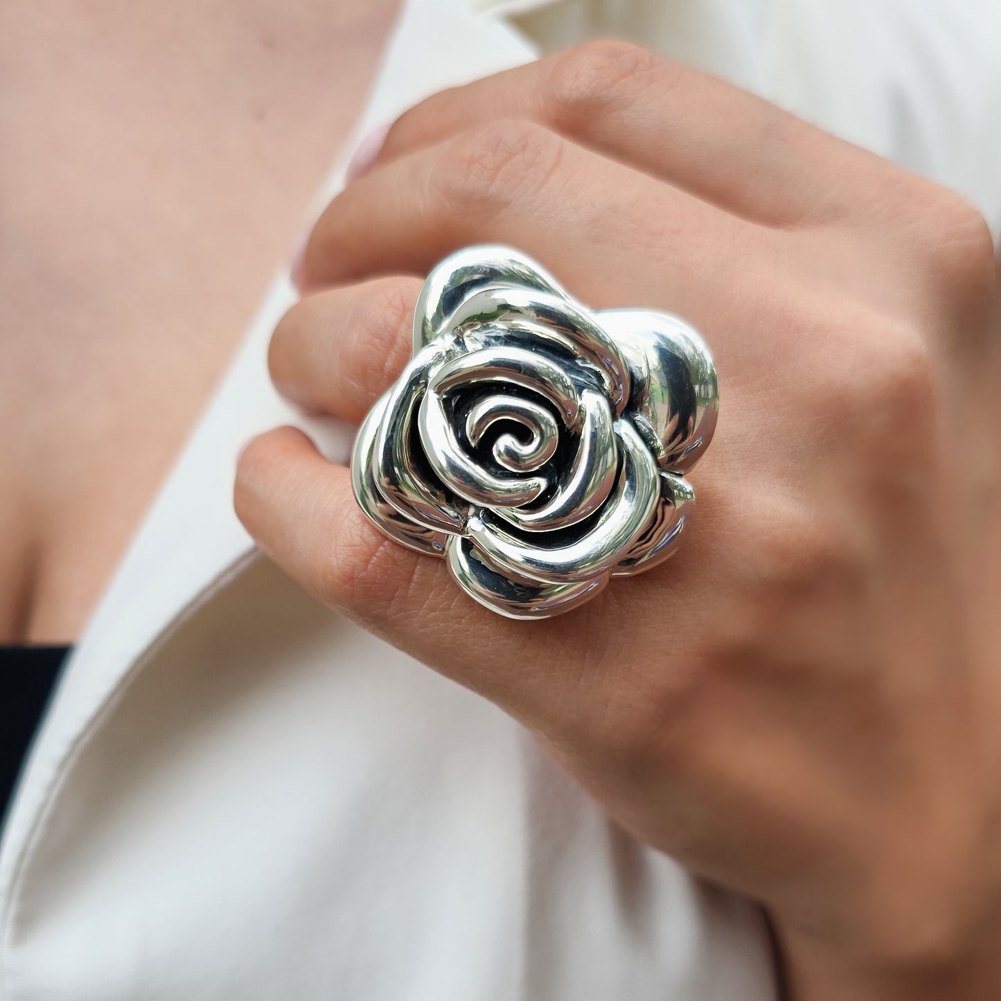 Rosa Silver Ring