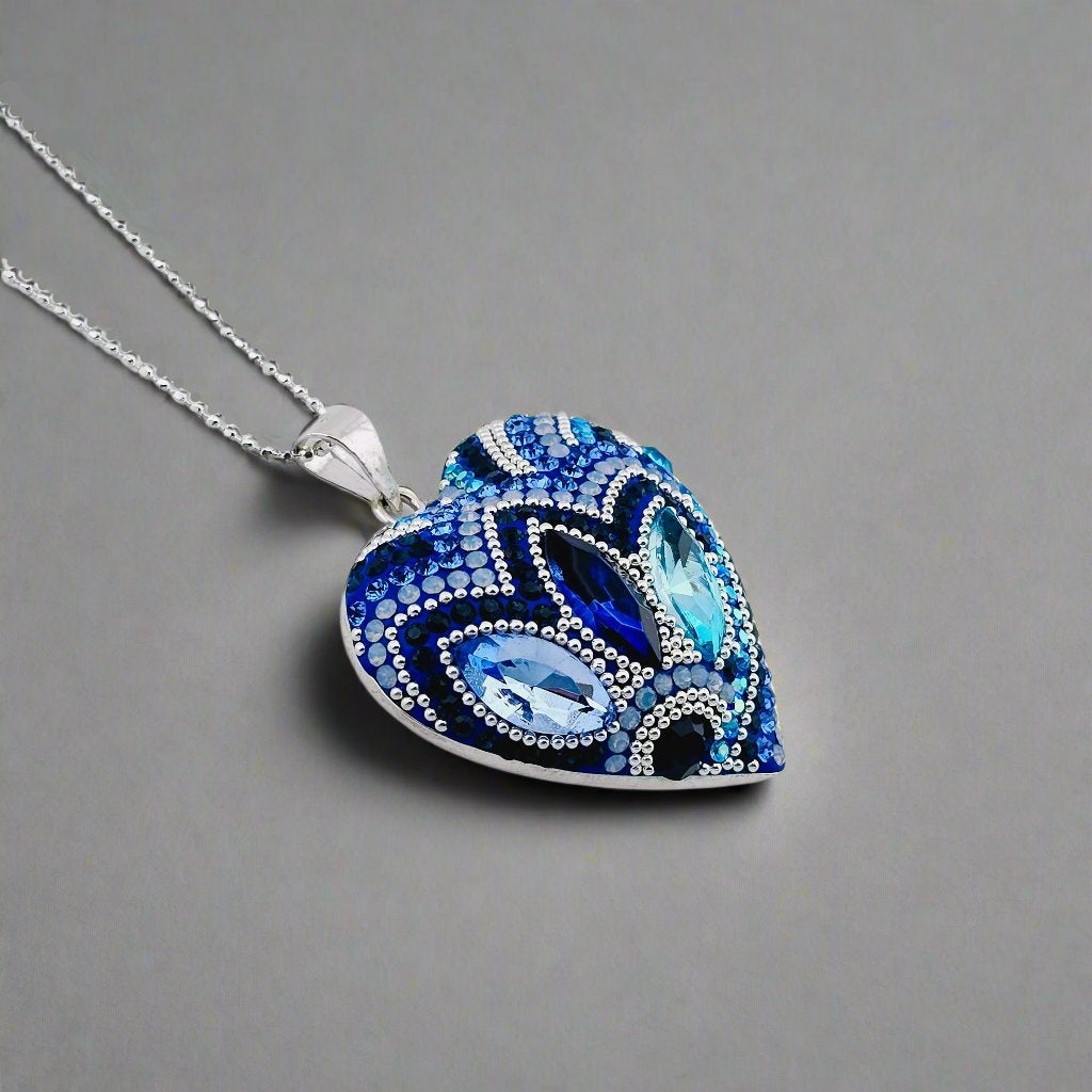 Corazon Silver Necklace