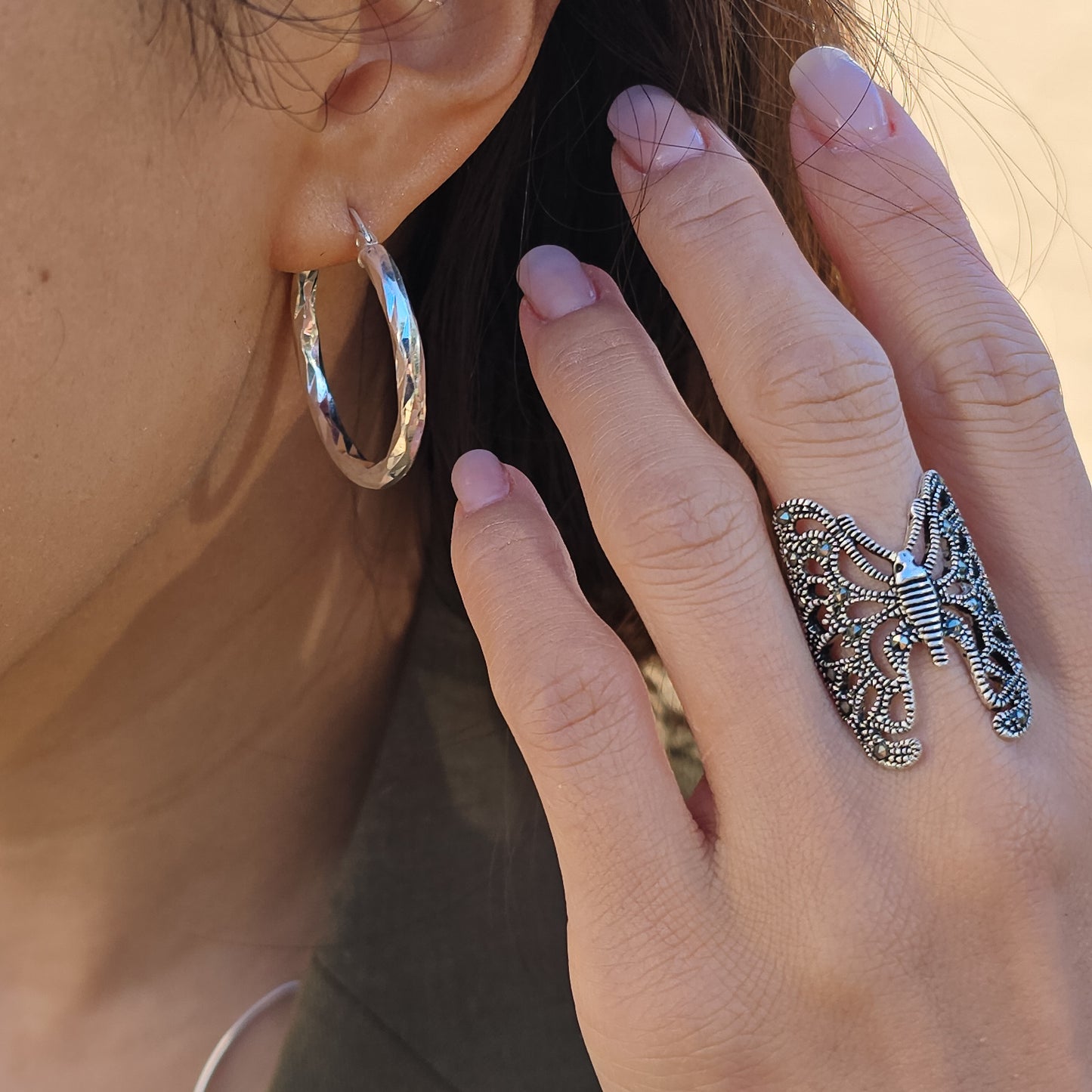 Nay Silver Hoops