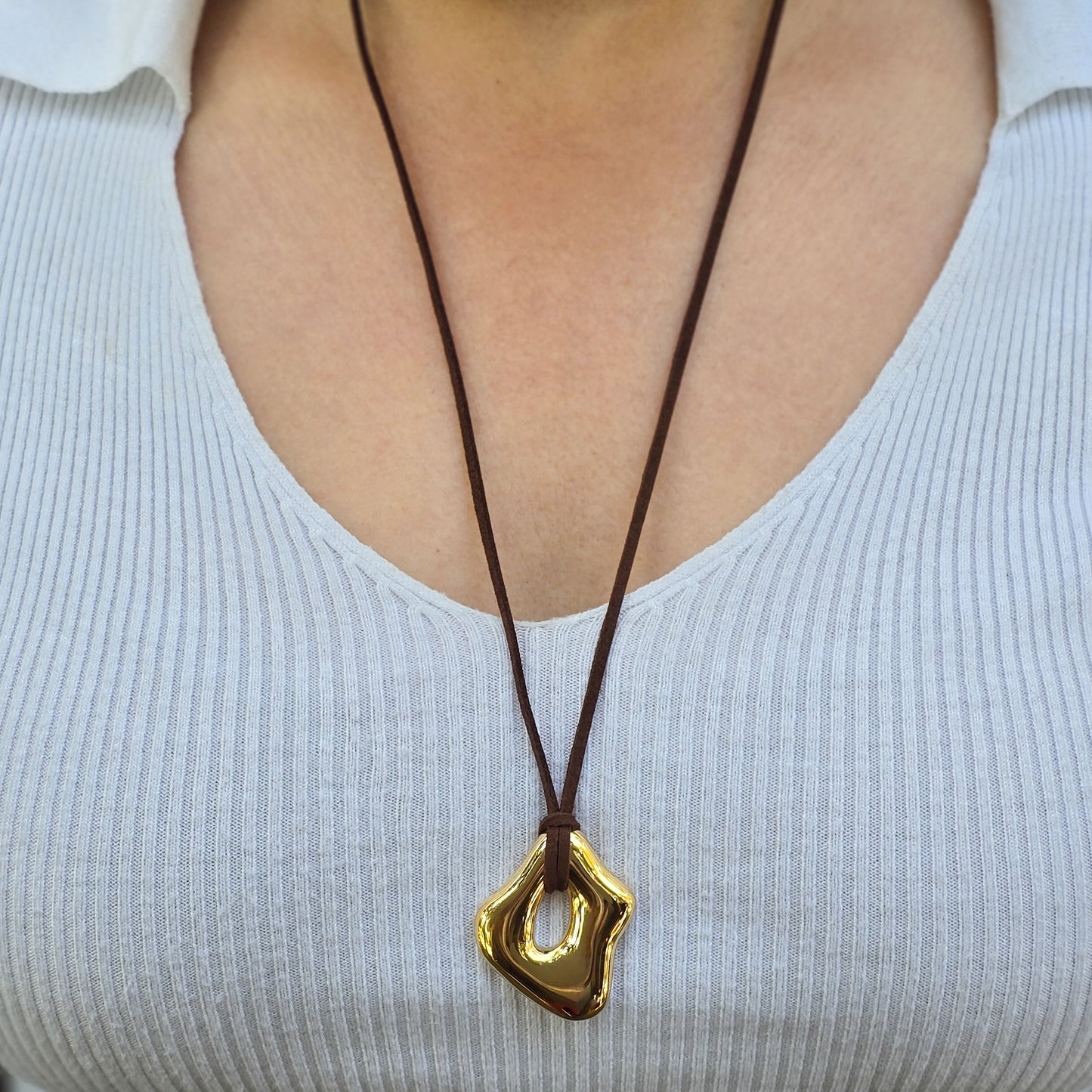 Liquid - Gold & Velvet Strap Necklace