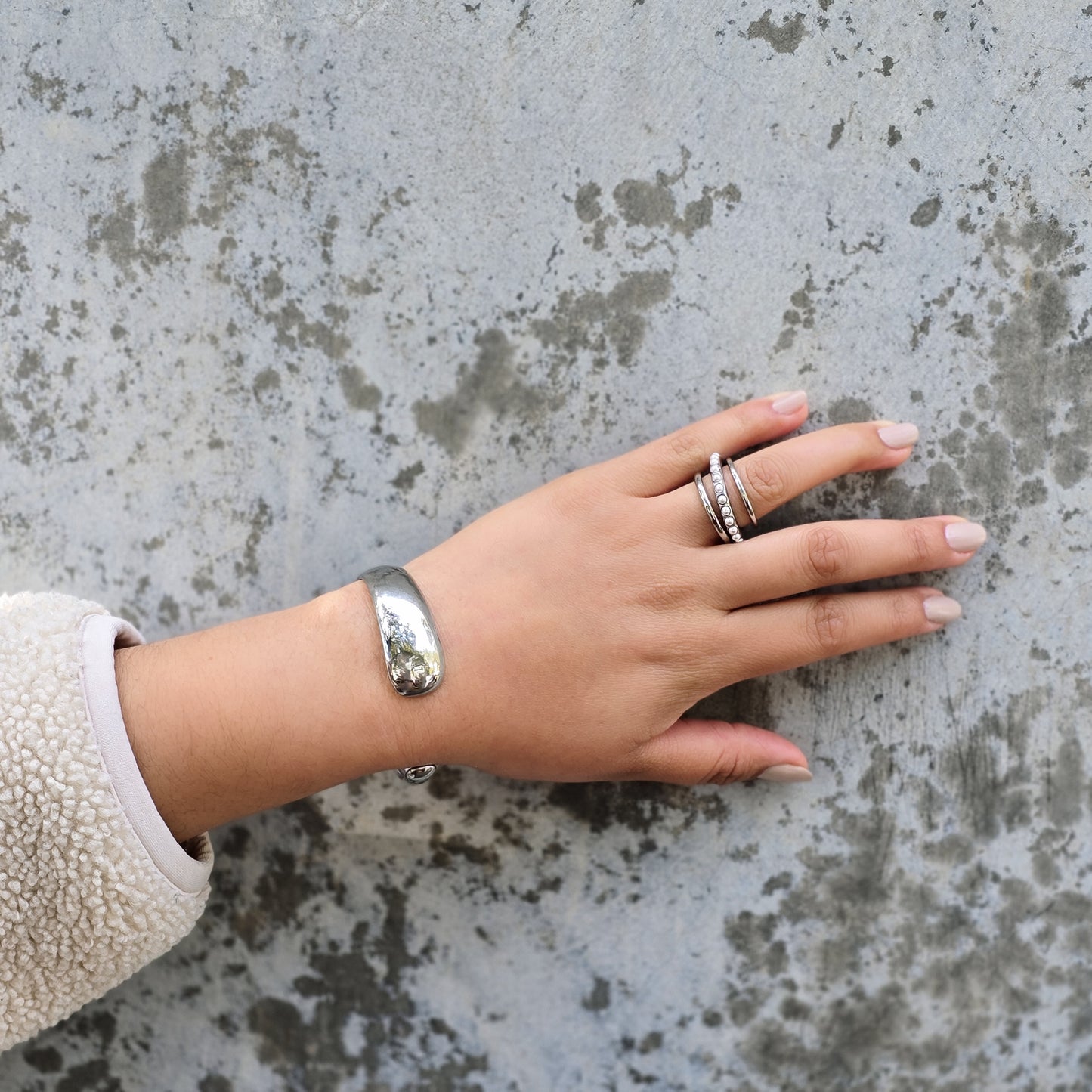Destiny - Gold Stack Pearl Ring