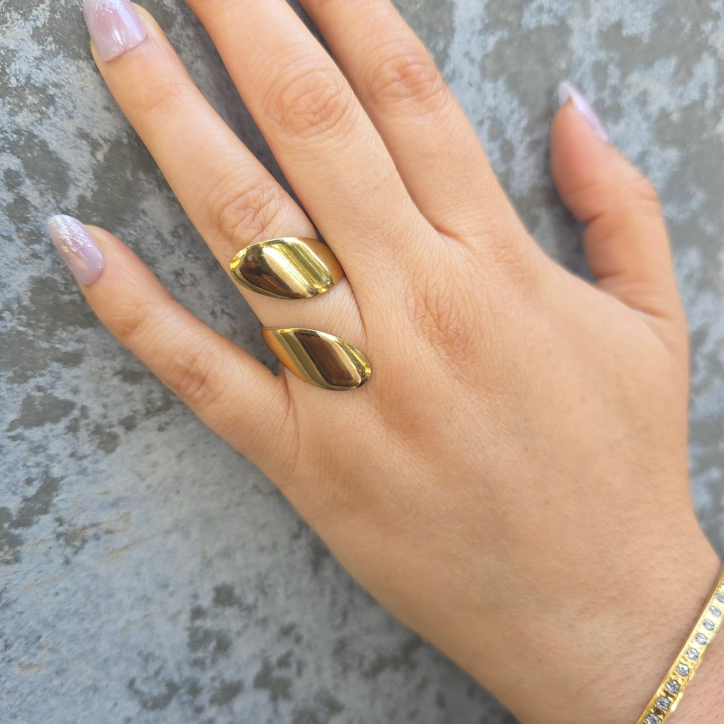 Splash - Gold Adjustable Ring