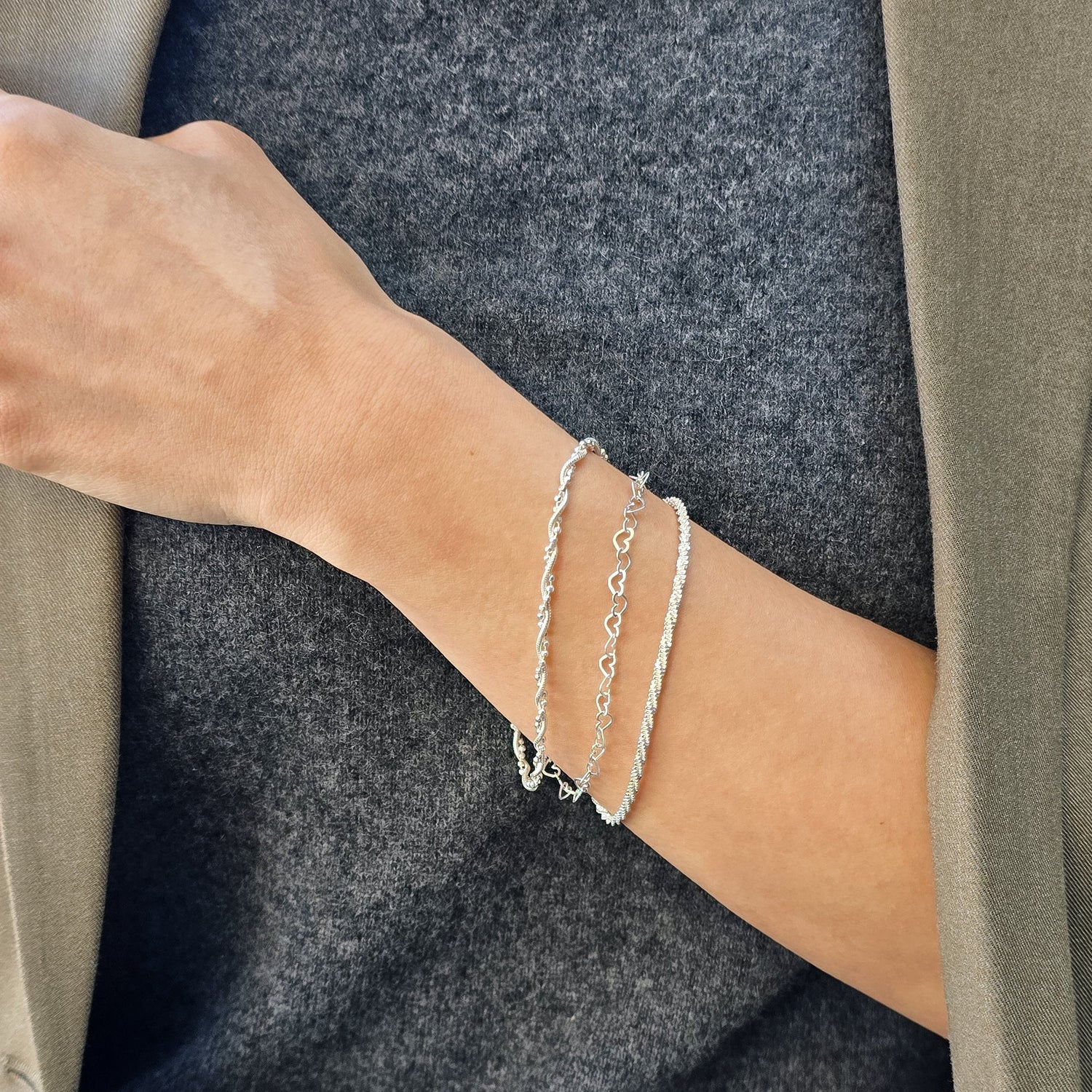 ACCENT JEWELRY