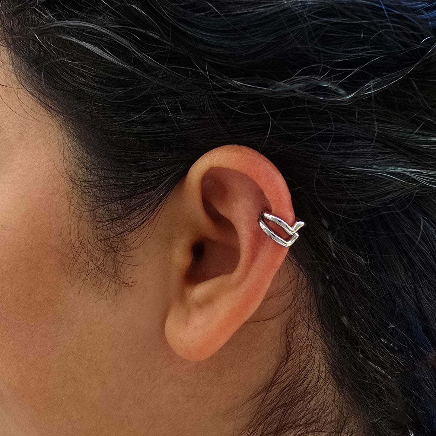 Waves - Gold Accent Singlet Cuff Earring