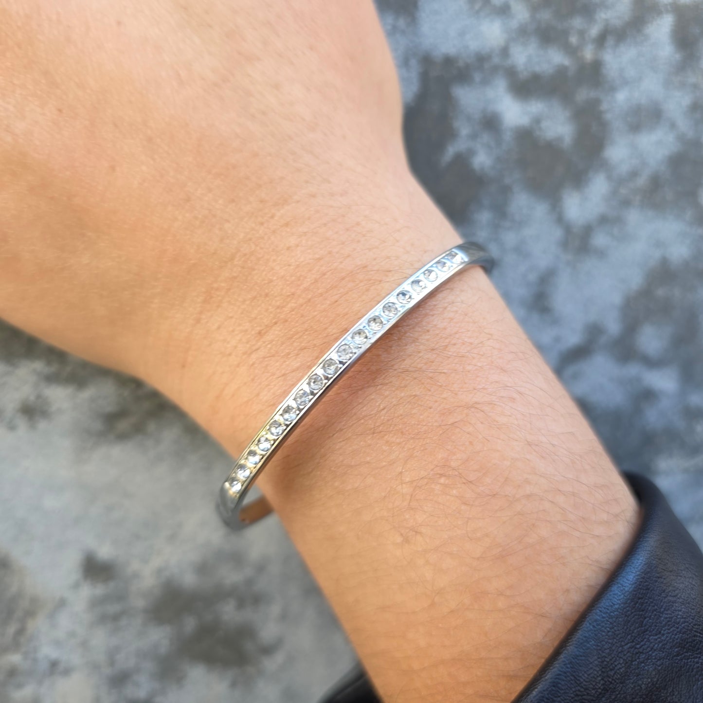 Pure - Gold and Cubic Zirconia Bracelet