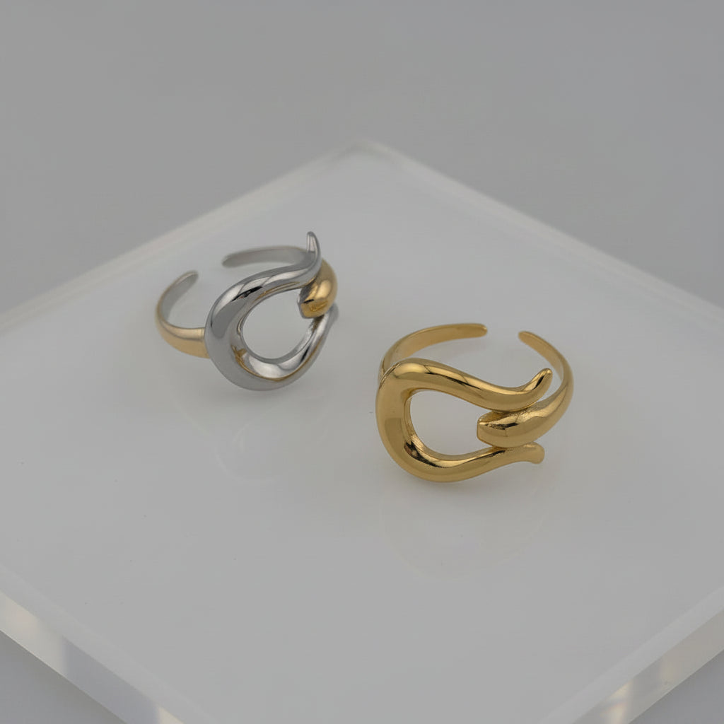 Buckle - Gold Adjustable Ring
