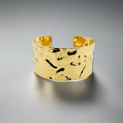 Crumple - Hammered Chunky Band Stainless Steel Gold Plated Cuff Bracelet