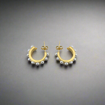 Hearty Pearls - Double Layer Gold-Plated Stainless Steel Stud Earrings