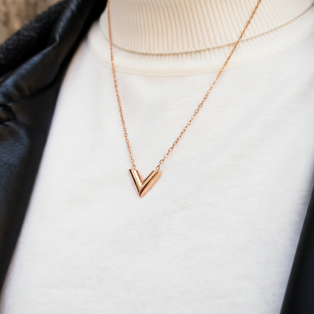 Arrow Rose -  Rose Gold Necklace